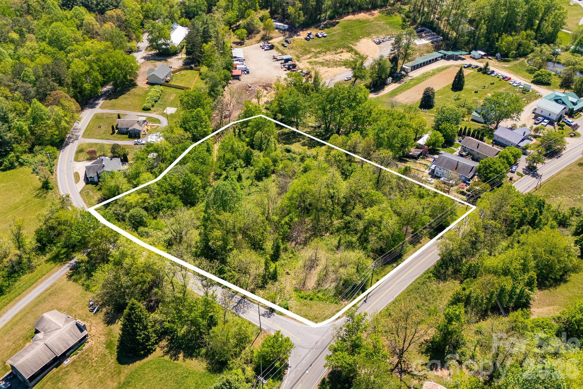 174 Ben Lippen Road Asheville NC 28806