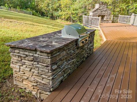 2342 Waterside Boulevard NW Valdese NC 28690