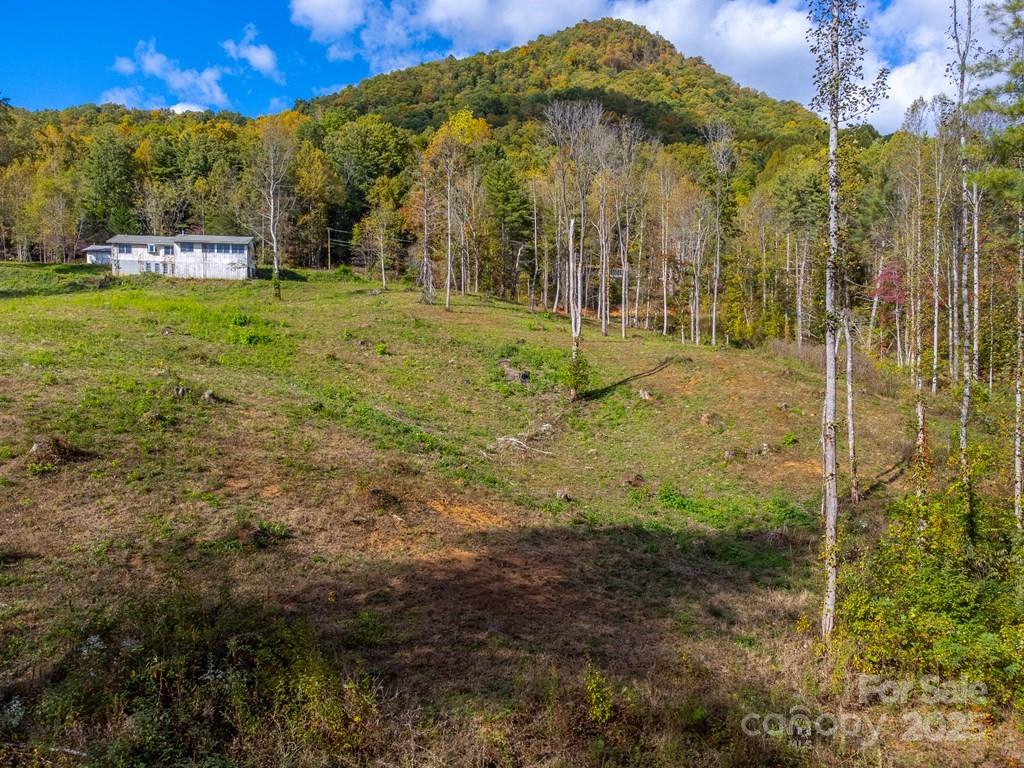 8125 Ellijay Road Franklin NC 28734