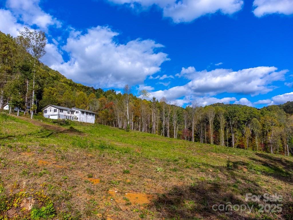 8125 Ellijay Road Franklin NC 28734
