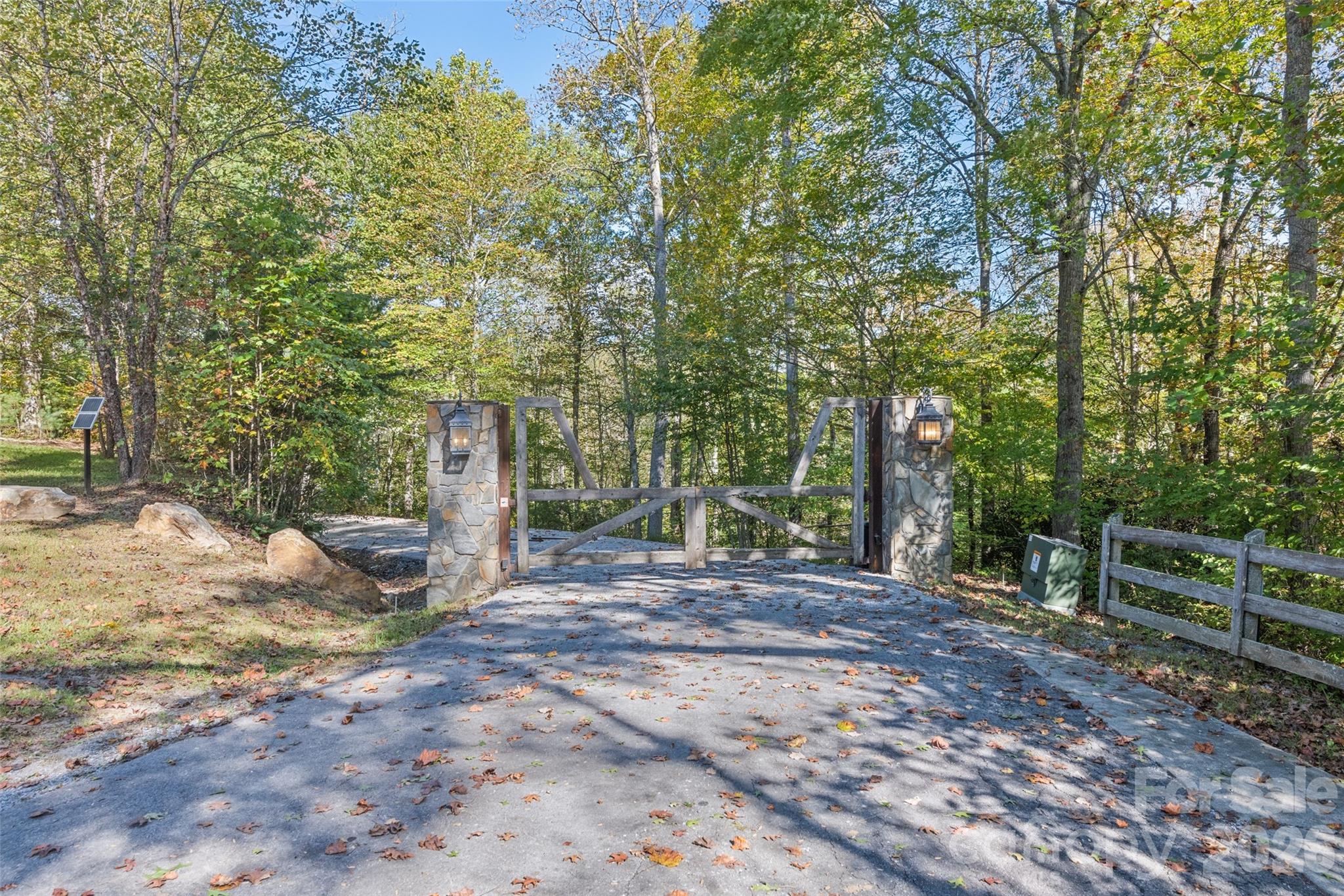 16 Harleys Cove Waynesville NC 28785