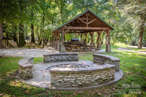 5 Round Mountain Parkway Lenoir NC 28645