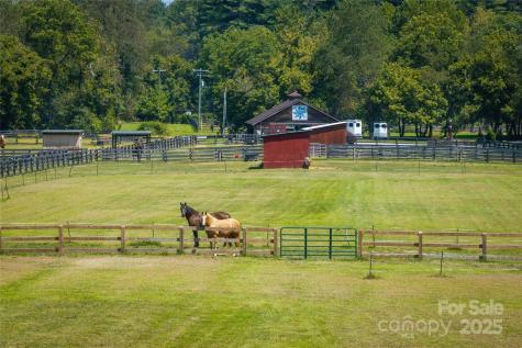 5 Round Mountain Parkway Lenoir NC 28645