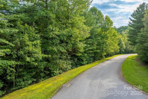5 Round Mountain Parkway Lenoir NC 28645