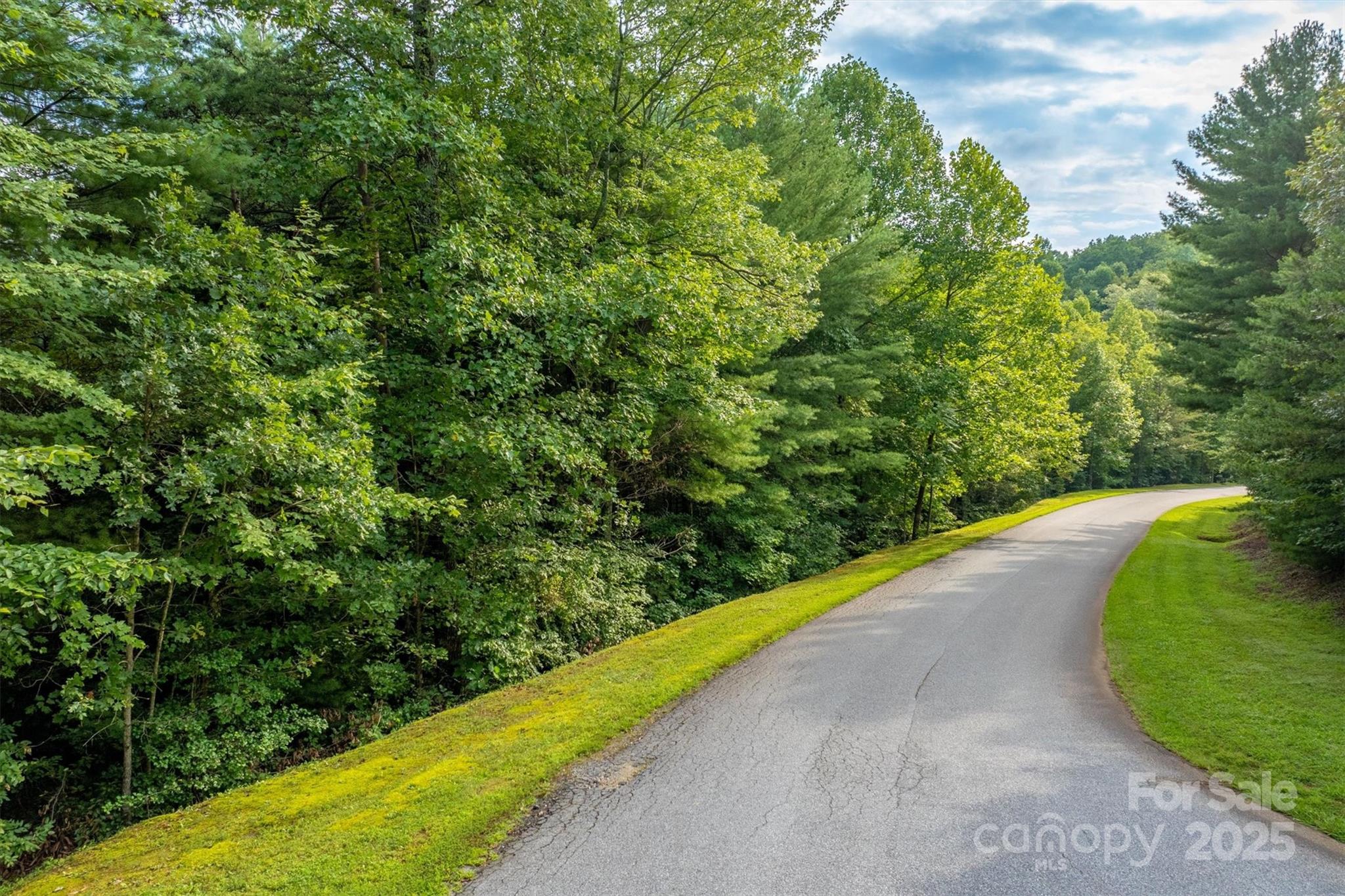 5 Round Mountain Parkway Lenoir NC 28645