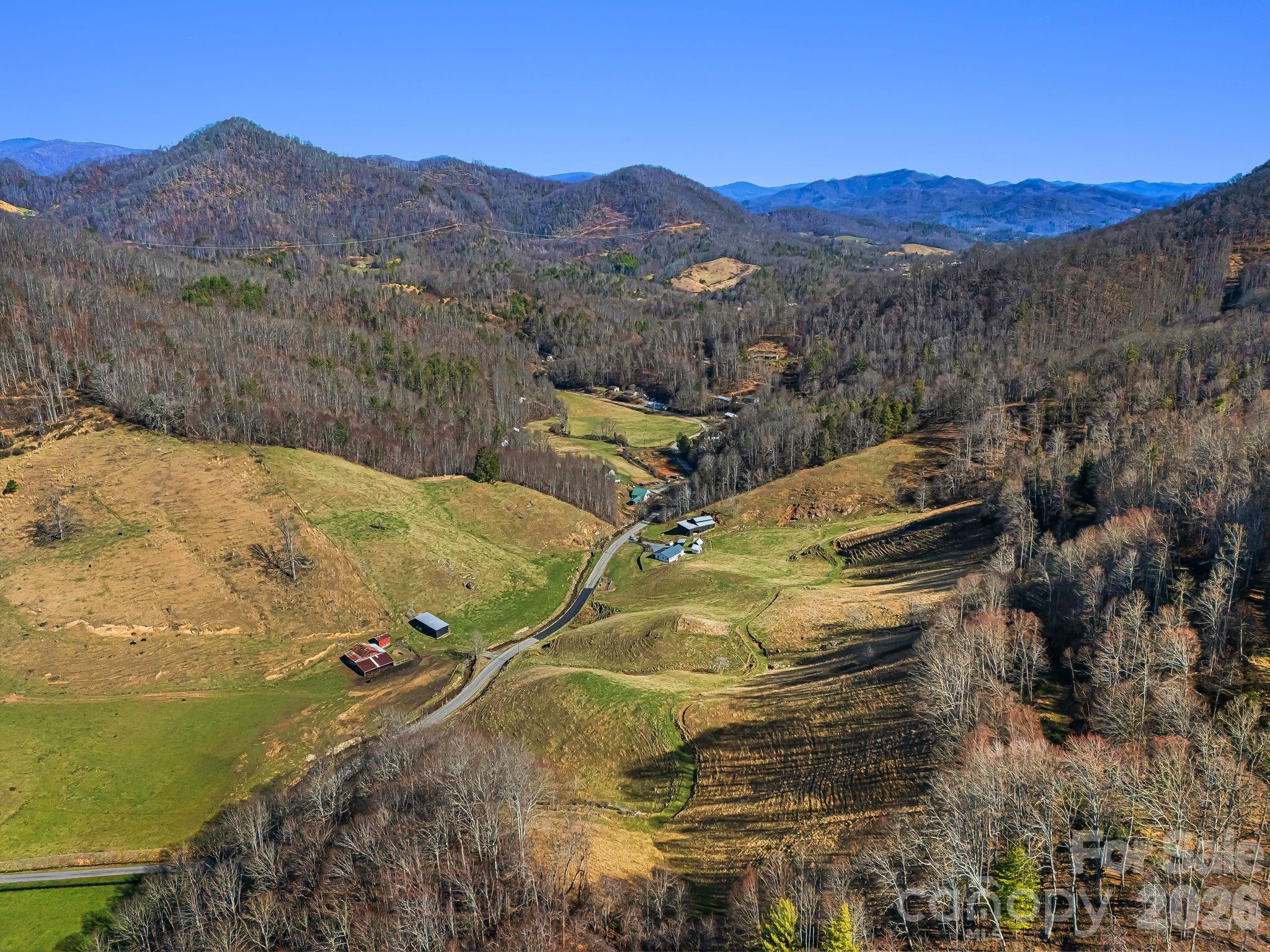 867 Indian Creek Road Burnsville NC 28714