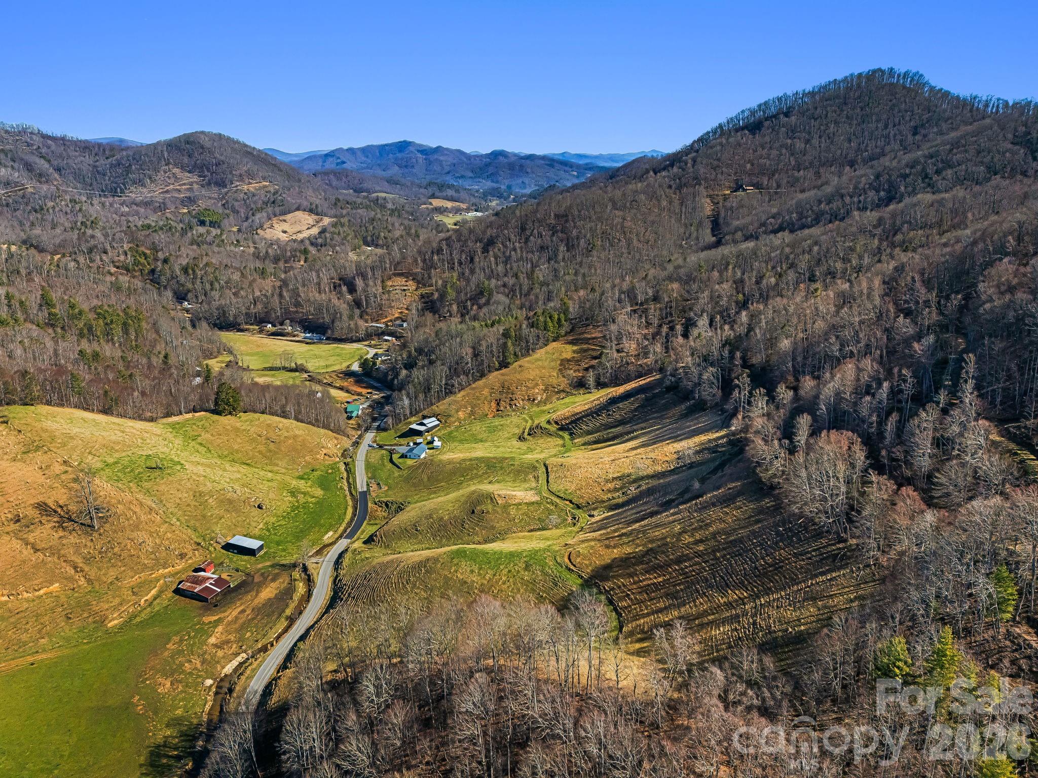867 Indian Creek Road Burnsville NC 28714