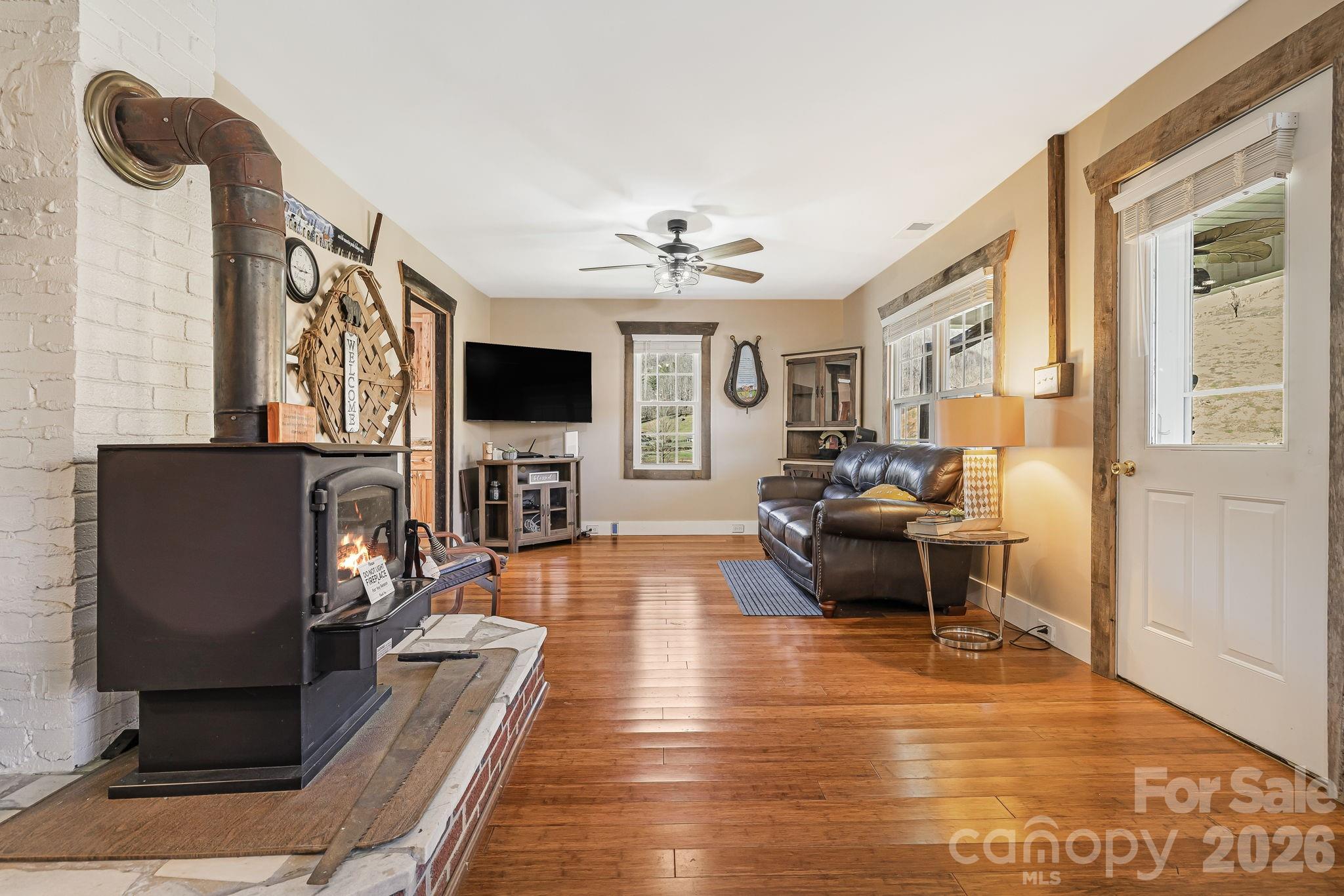 867 Indian Creek Road Burnsville NC 28714