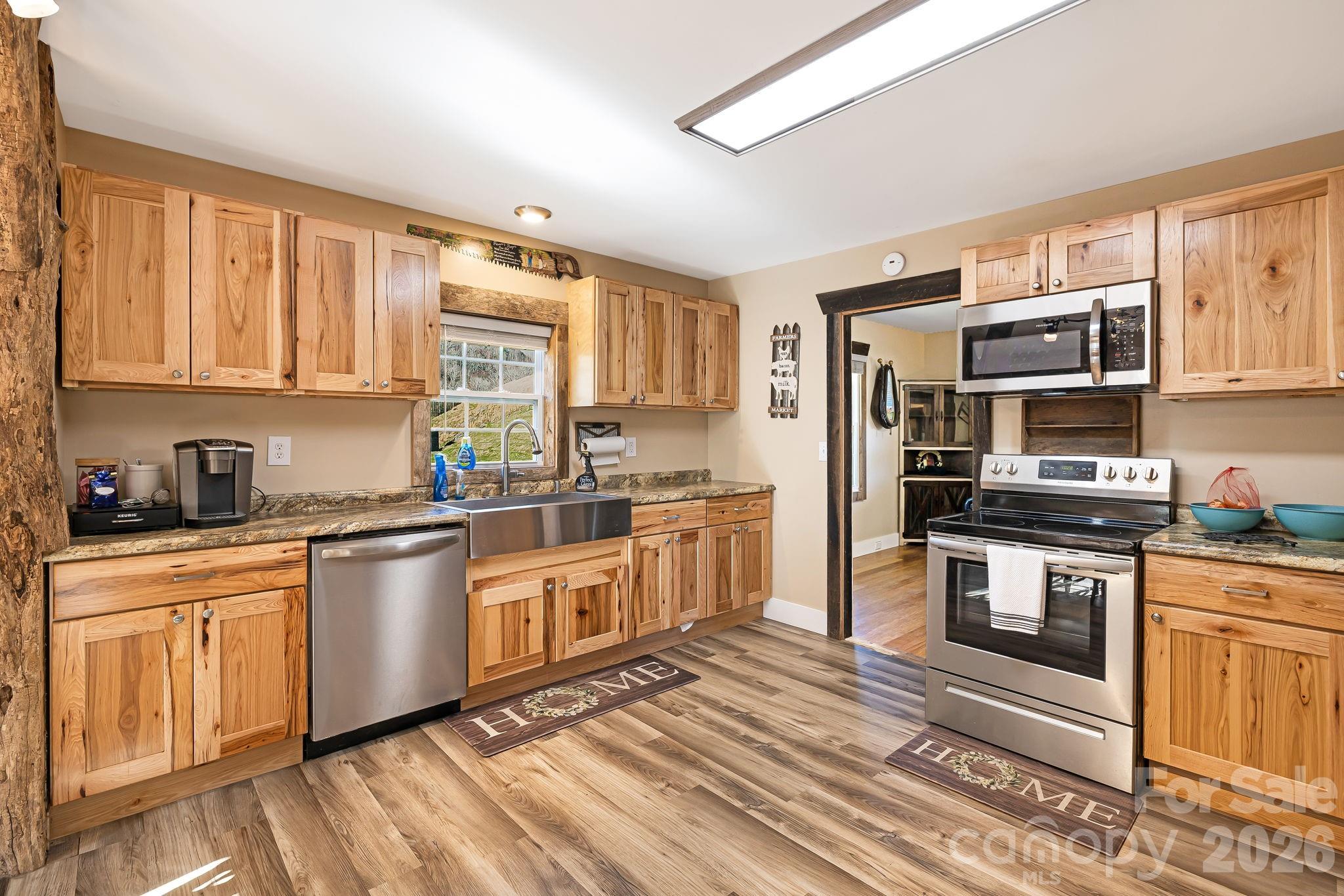 867 Indian Creek Road Burnsville NC 28714