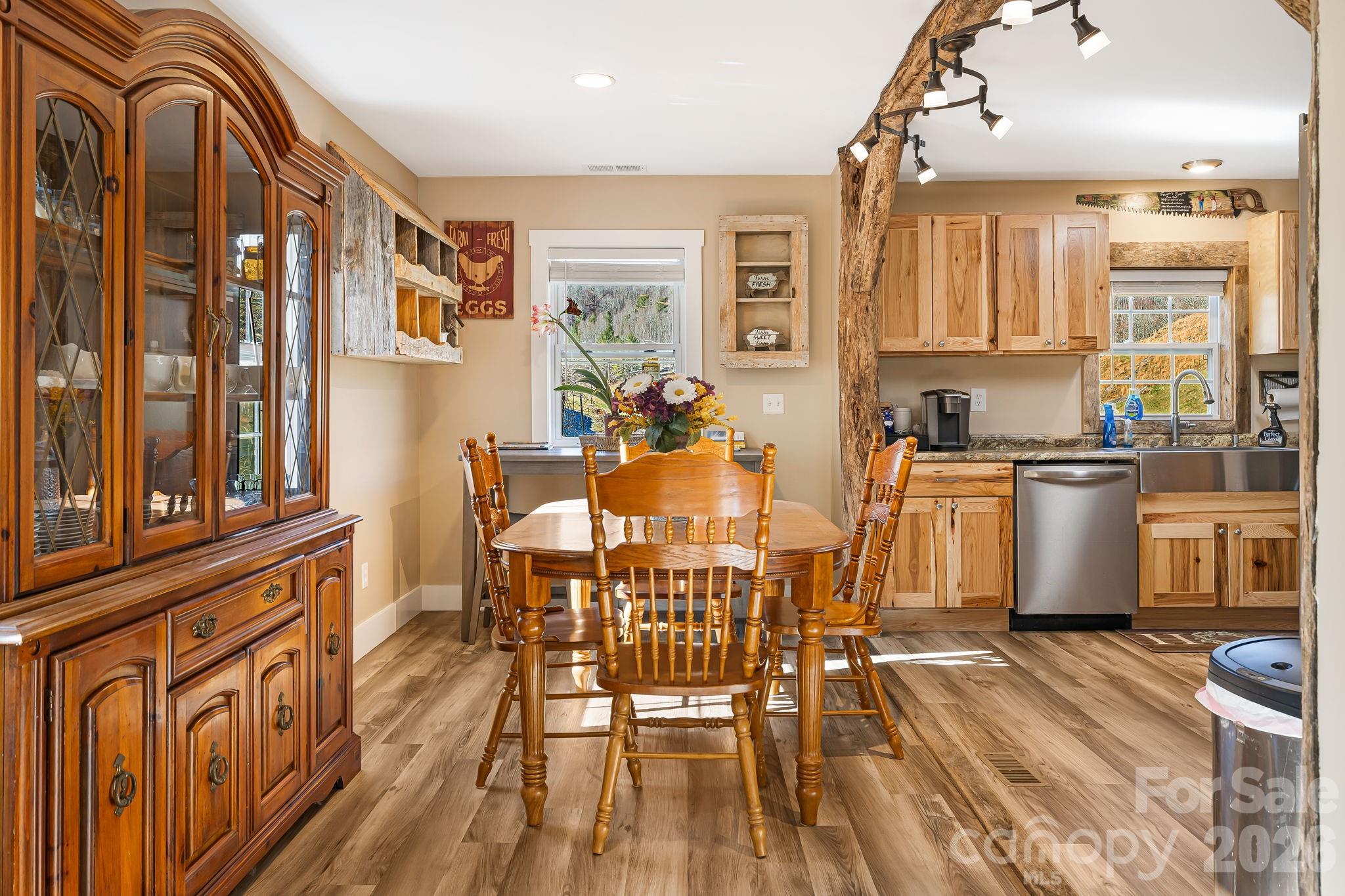 867 Indian Creek Road Burnsville NC 28714