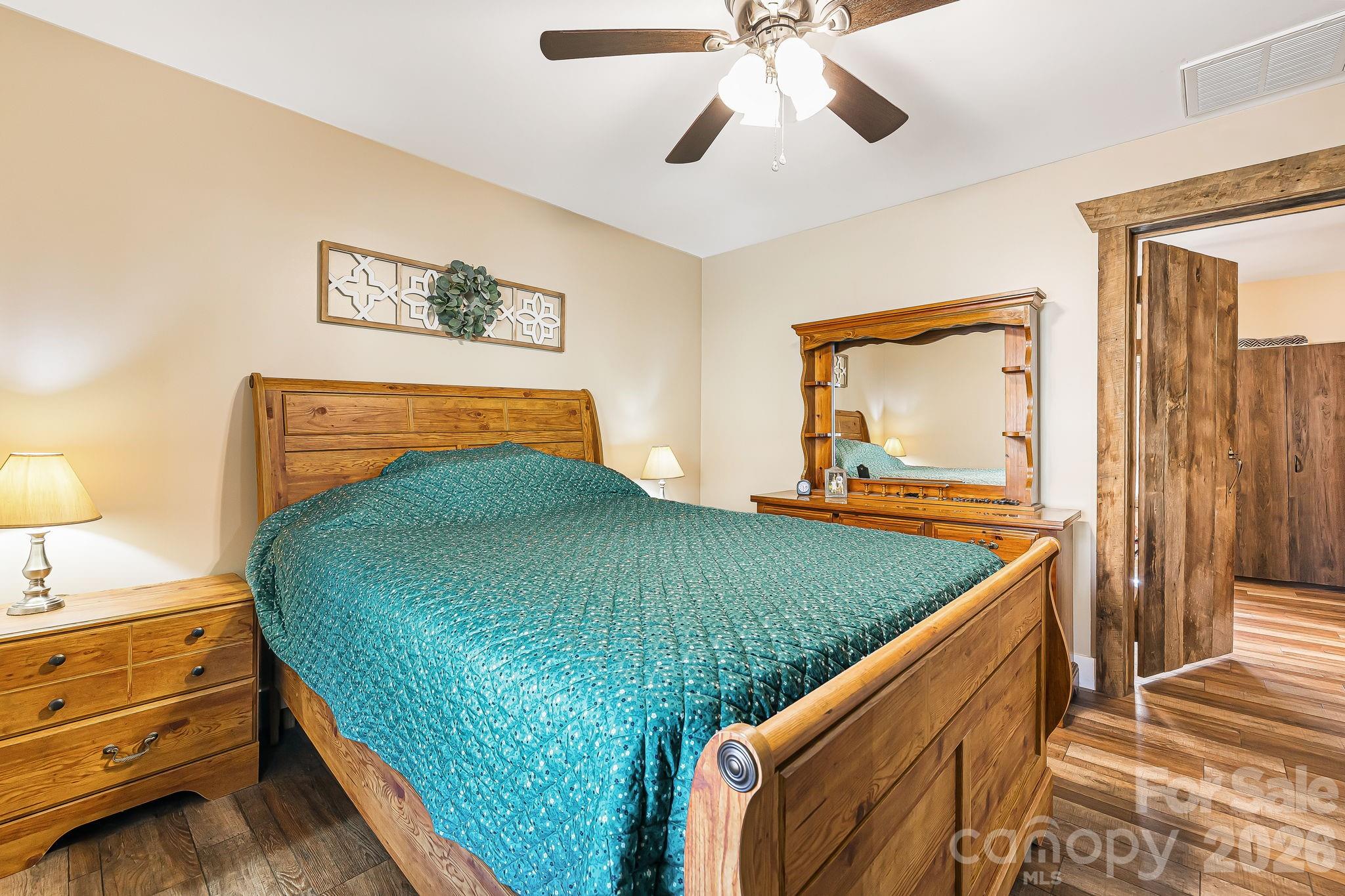 867 Indian Creek Road Burnsville NC 28714