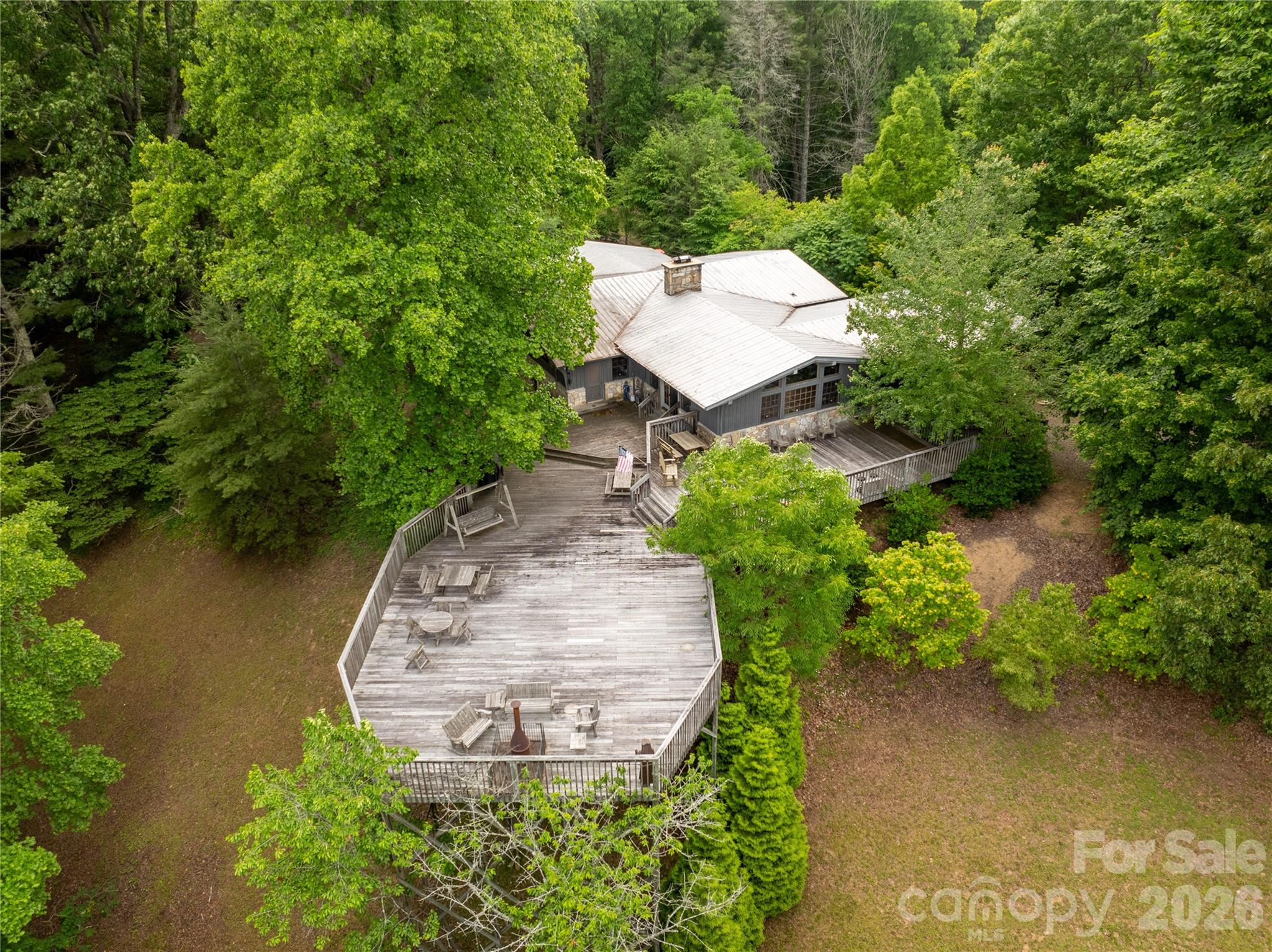 2736 White Oak Flats Road Green Mountain NC 28740