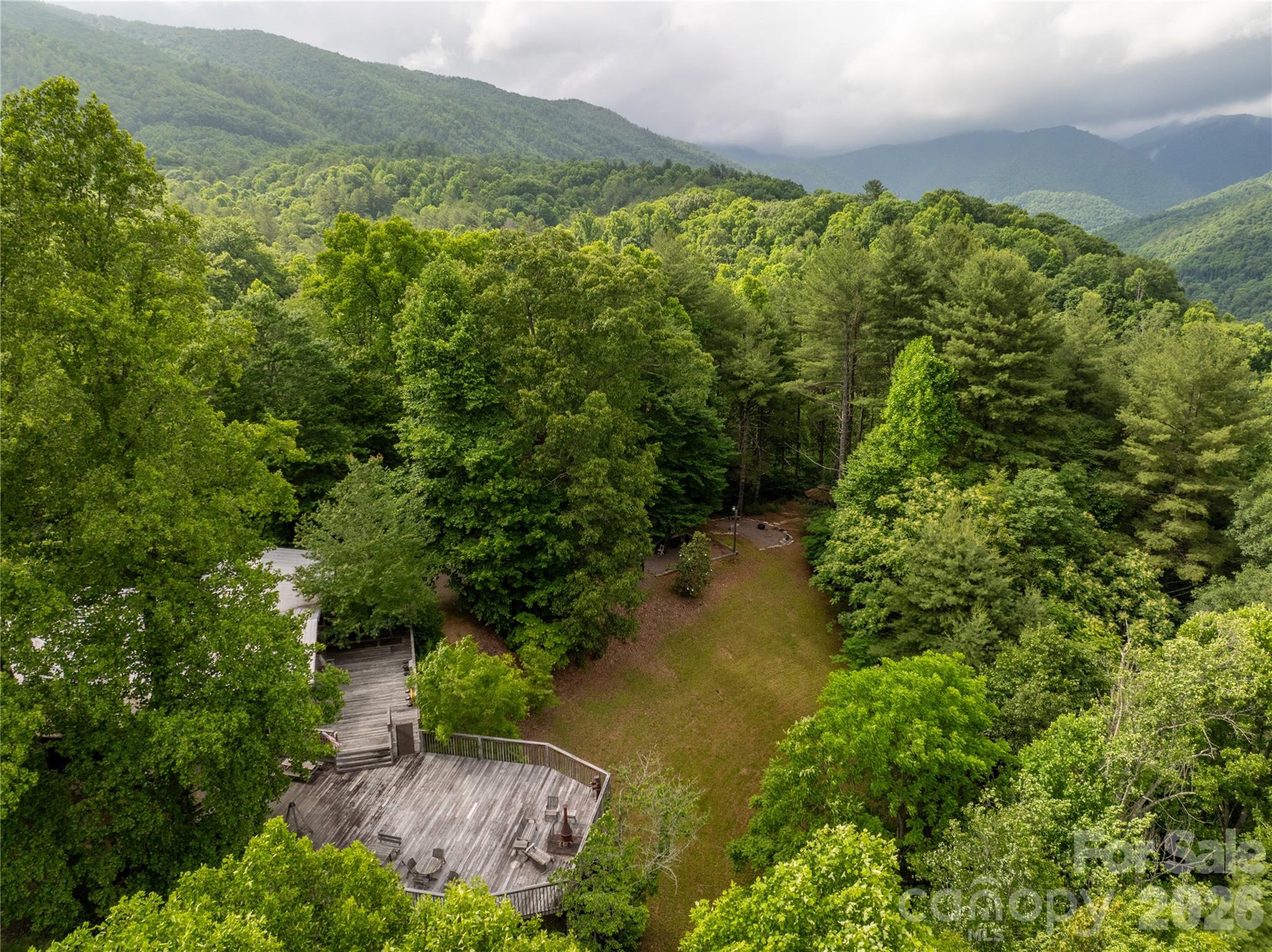2736 White Oak Flats Road Green Mountain NC 28740
