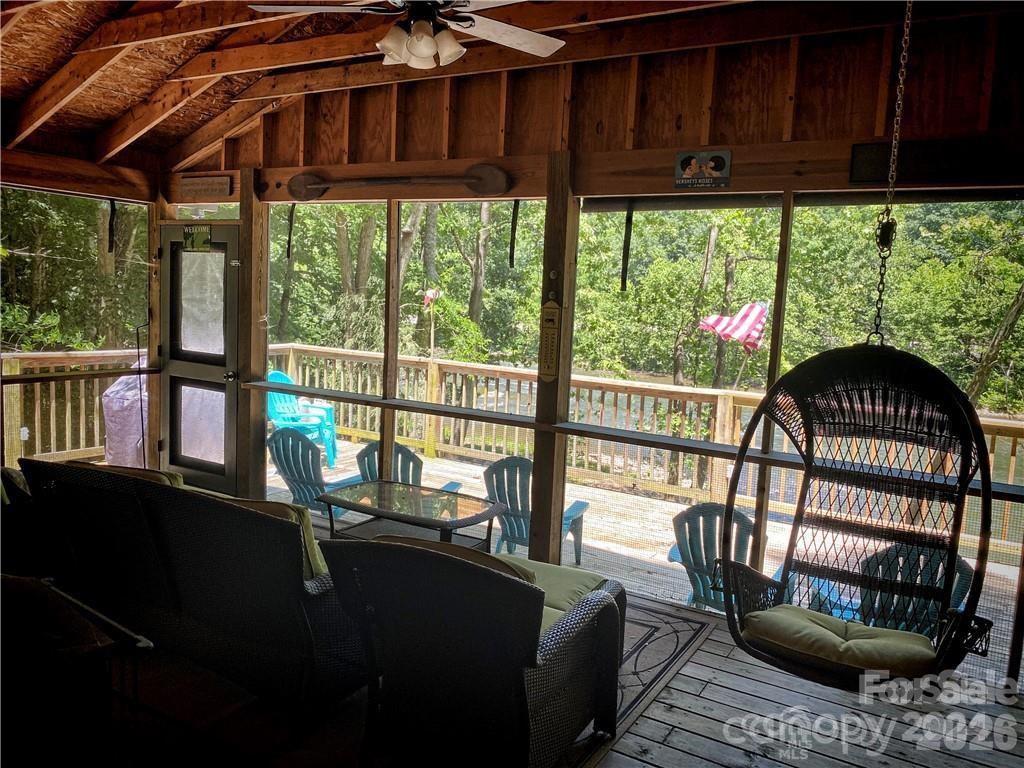2736 White Oak Flats Road Green Mountain NC 28740