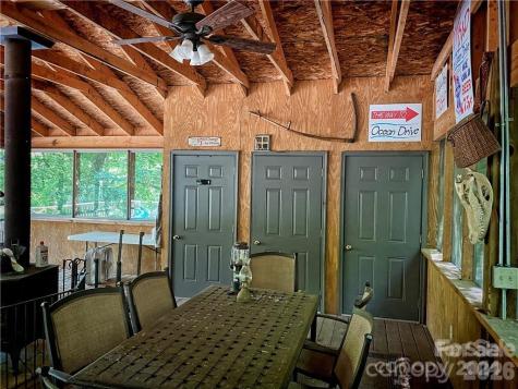 2736 White Oak Flats Road Green Mountain NC 28740