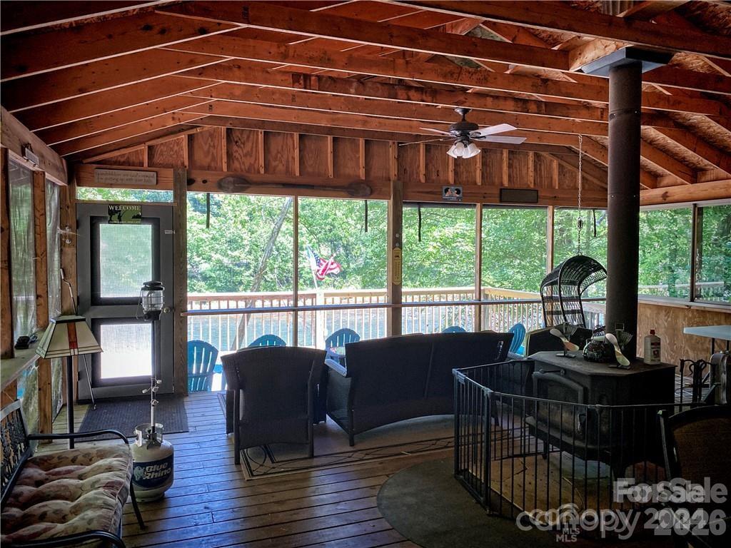 2736 White Oak Flats Road Green Mountain NC 28740