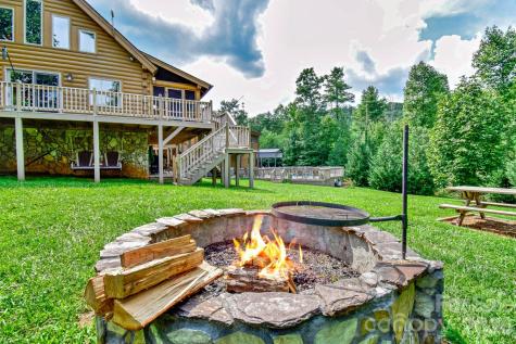 2257 Quiet Creek Lane Lenoir NC 28645