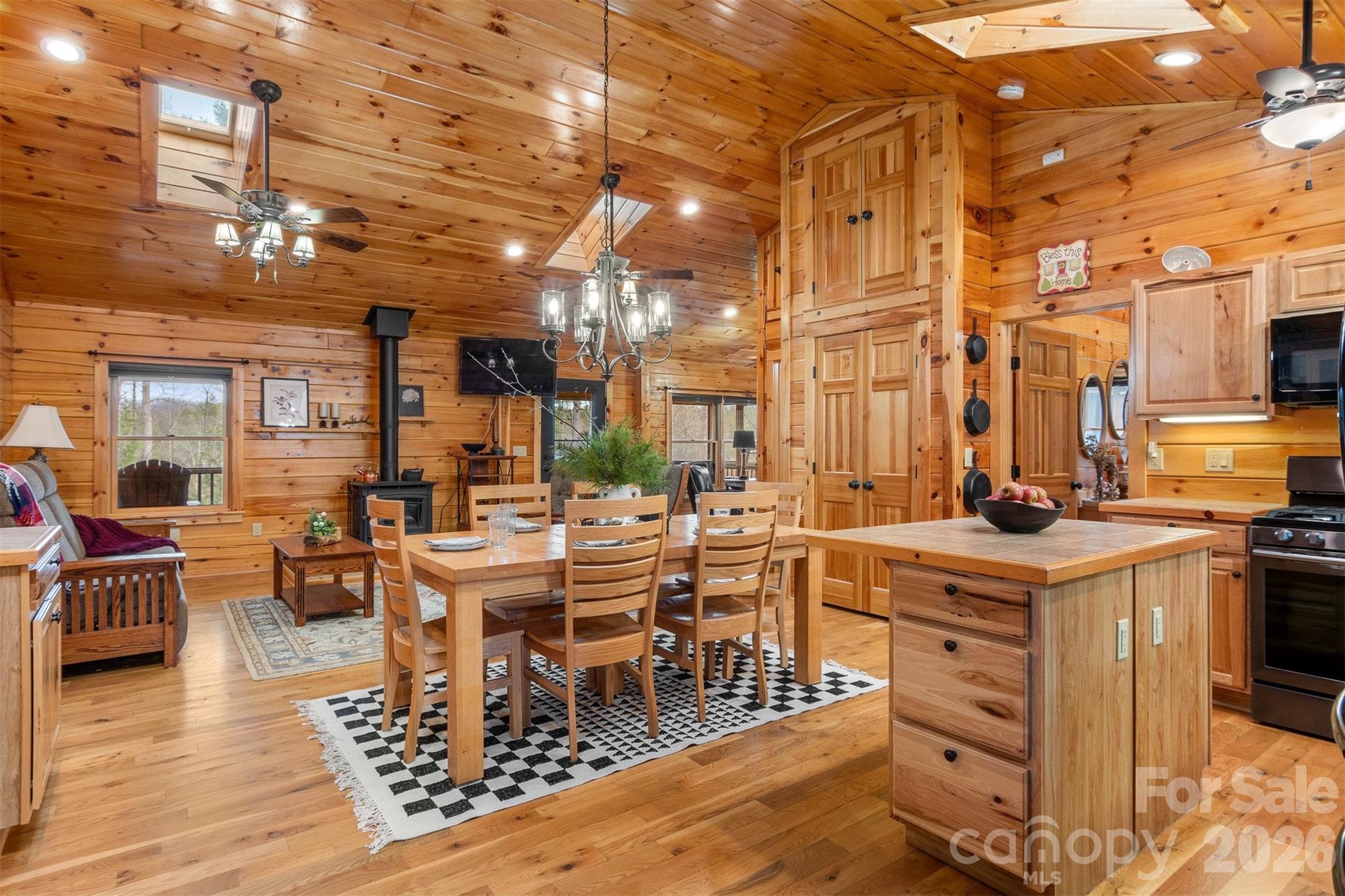 2257 Quiet Creek Lane Lenoir NC 28645