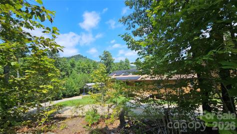 2257 Quiet Creek Lane Lenoir NC 28645
