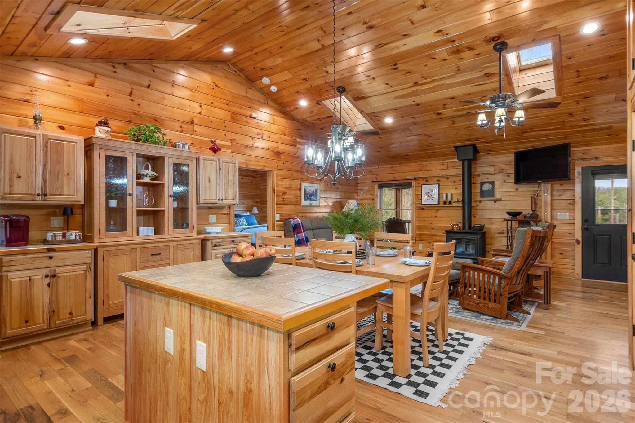 2257 Quiet Creek Lane Lenoir NC 28645
