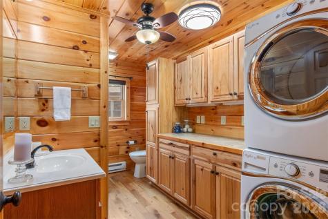 2257 Quiet Creek Lane Lenoir NC 28645