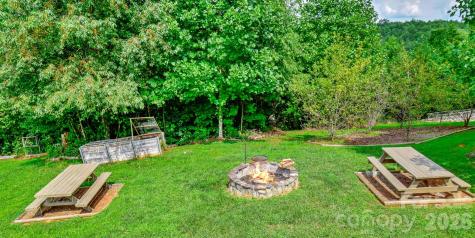 2257 Quiet Creek Lane Lenoir NC 28645