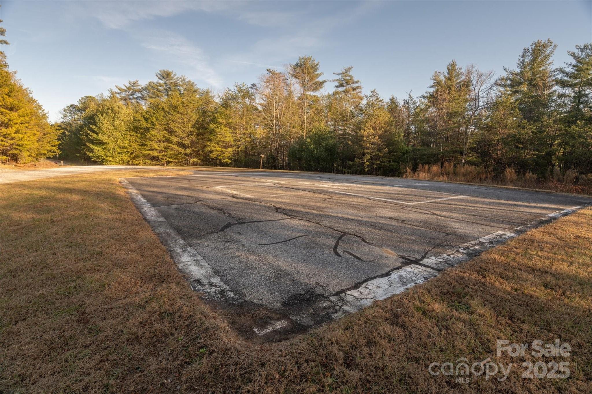 49 Lake James Road Marion NC 28752