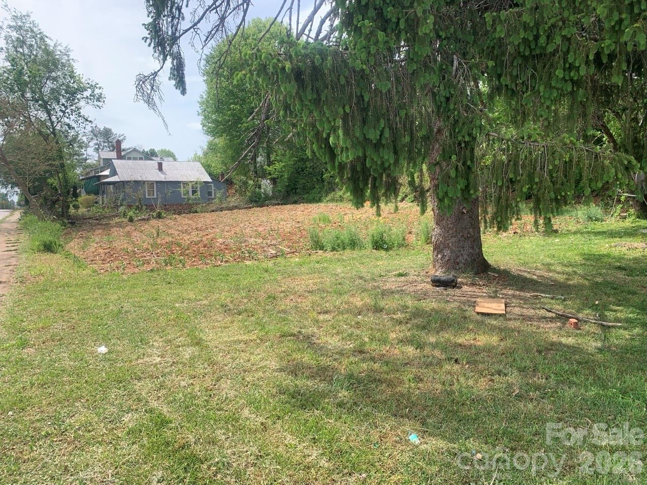 0 E Meeting Street Morganton NC 28655