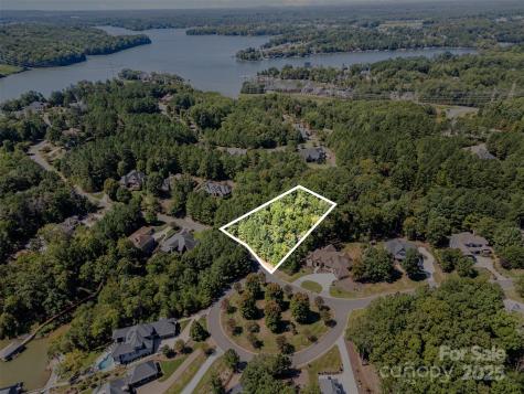 3200 Lake Pointe Drive Belmont NC 28012
