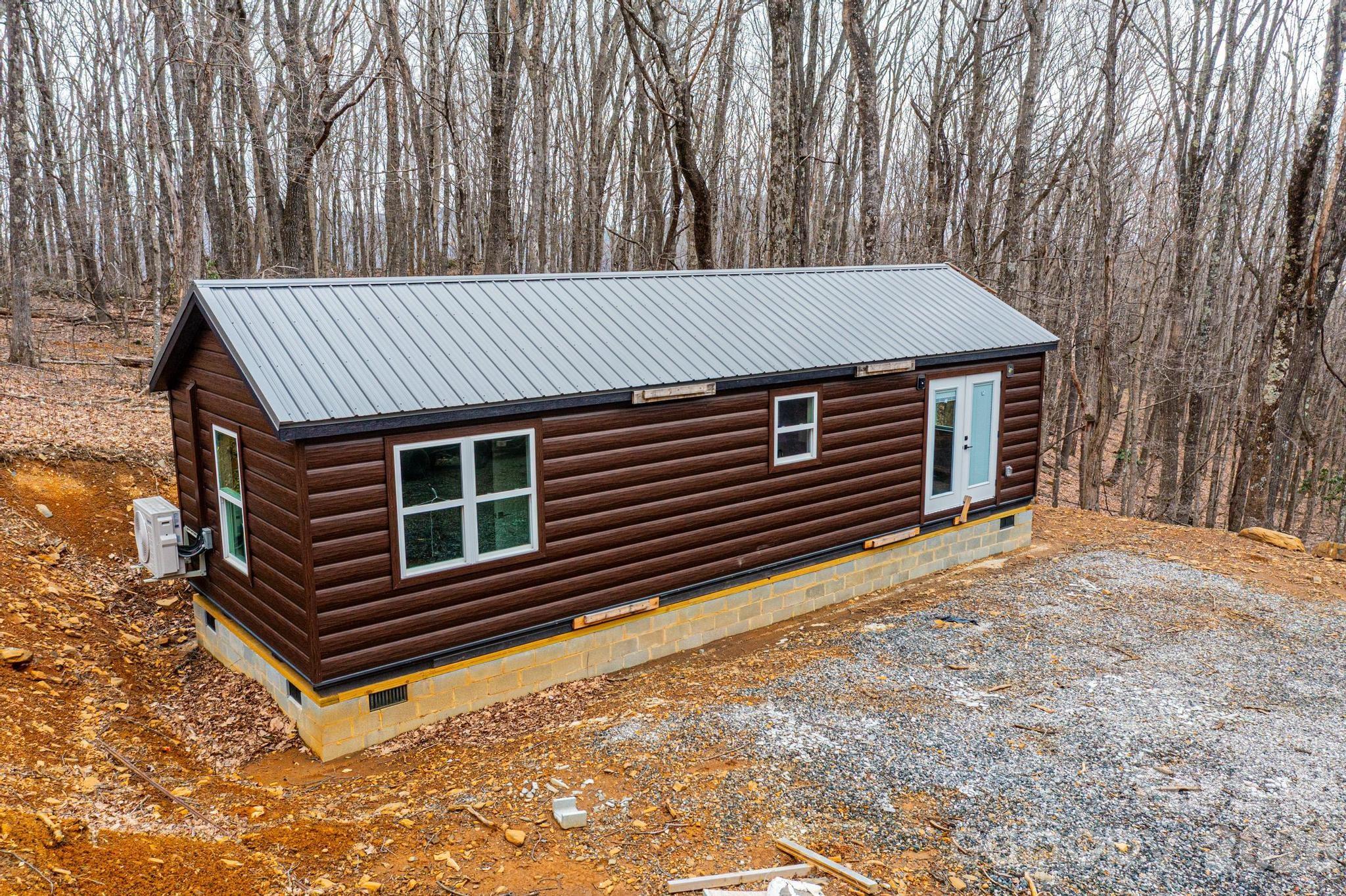 286 Frontier Drive West Jefferson NC 28694