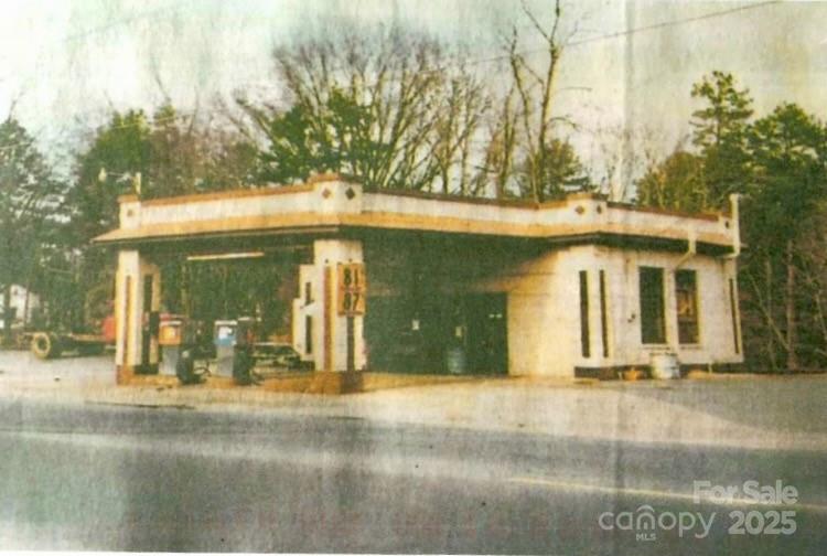 569 Union Street S Concord NC 28025