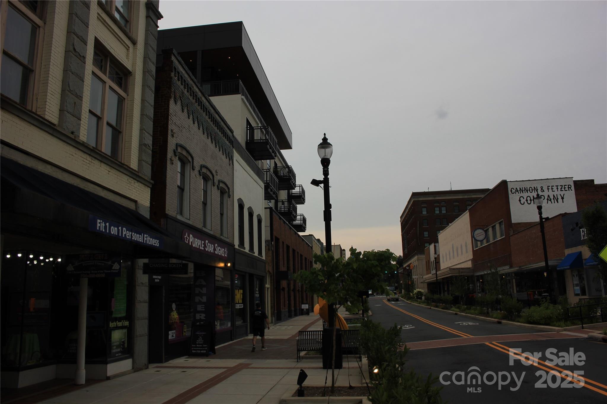 569 Union Street S Concord NC 28025