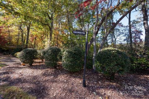 2002 Song Breeze Trail Arden NC 28704