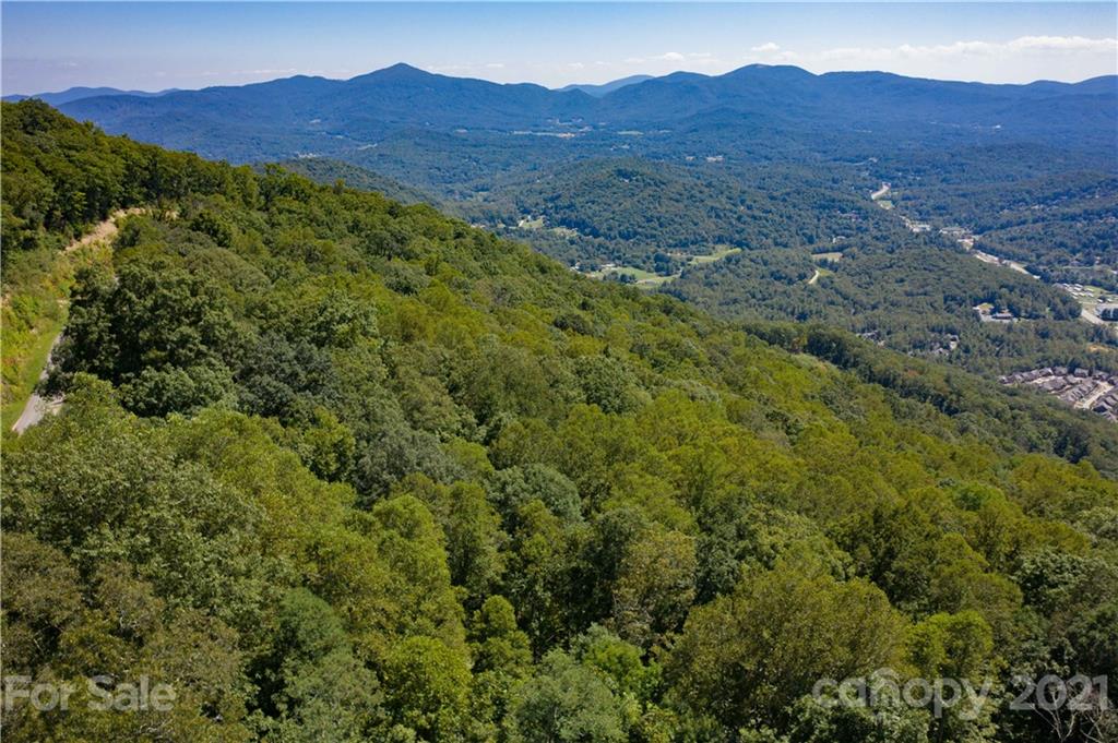 516 Southcliff Parkway Fairview NC 28730