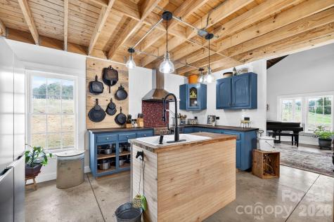 3326 Crowder Ridge Road Shelby NC 28150