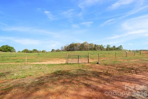 3326 Crowder Ridge Road Shelby NC 28150