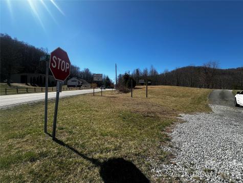 400 Old Dale Road Spruce Pine NC 28777