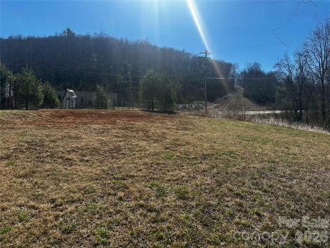 400 Old Dale Road Spruce Pine NC 28777