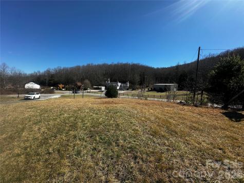 400 Old Dale Road Spruce Pine NC 28777