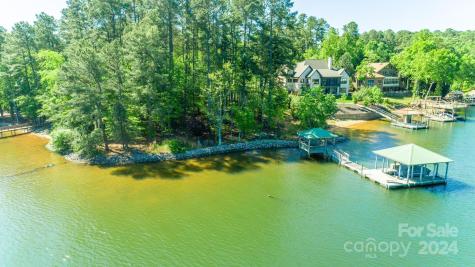 2471 Camelia Pointe Drive Sherrills Ford NC 28673