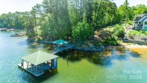 2471 Camelia Pointe Drive Sherrills Ford NC 28673