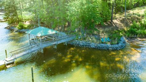 2471 Camelia Pointe Drive Sherrills Ford NC 28673