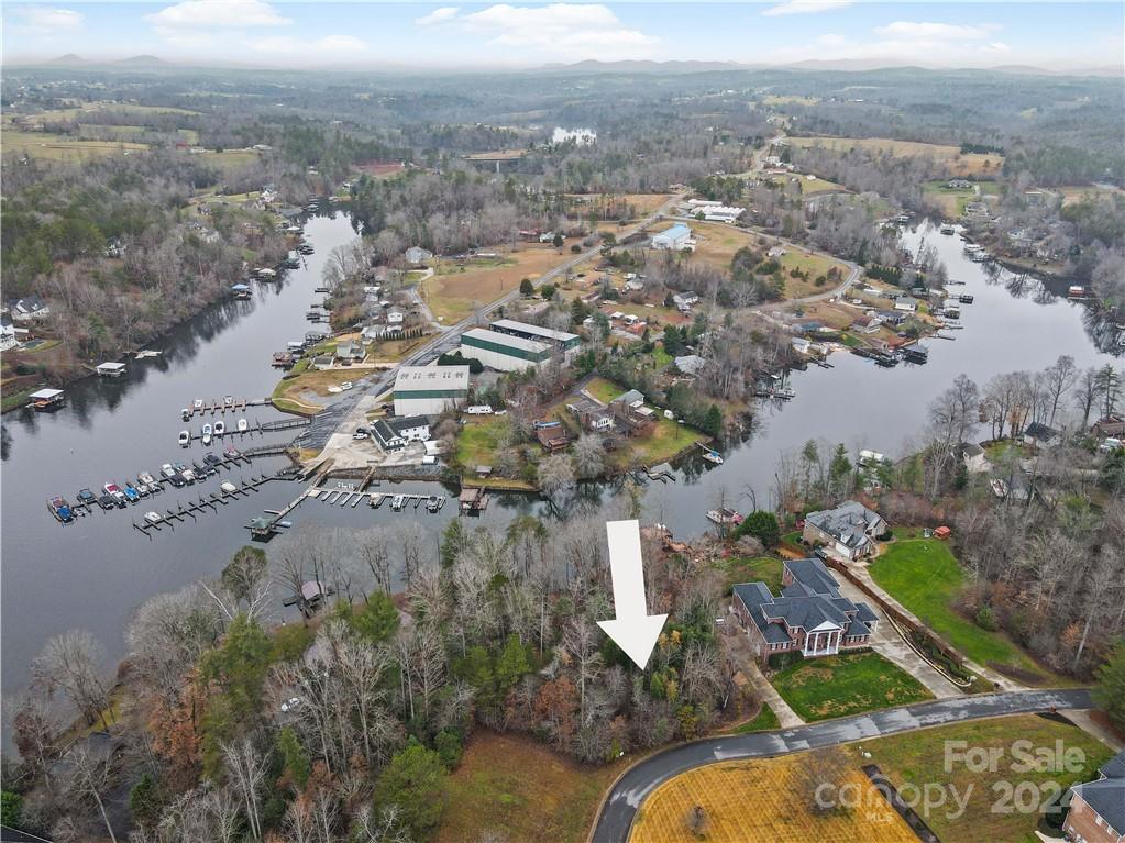 100 Old Ferry Lane Hickory NC 28601