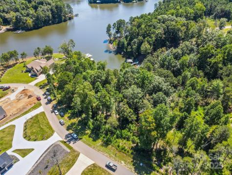 5743 Lake Pointe Drive Granite Falls NC 28630