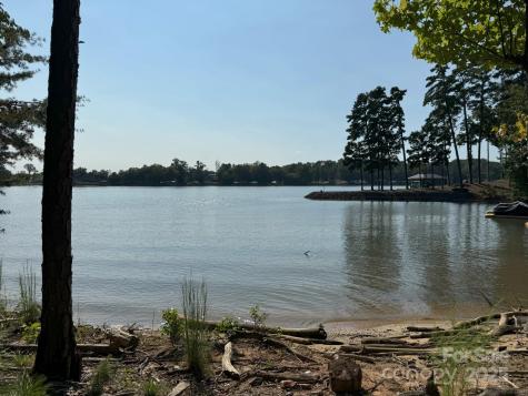 1532 Reflection Pointe Boulevard Belmont NC 28012