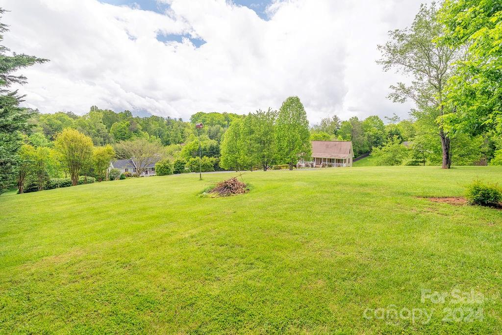 34 Candy Tuft Lane Weaverville NC 28787