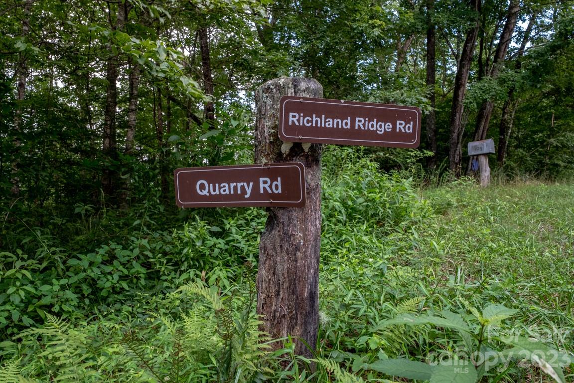 427 Quarry Road Lake Toxaway NC 28747