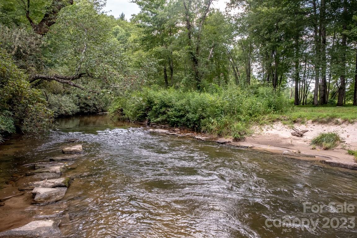 427 Quarry Road Lake Toxaway NC 28747