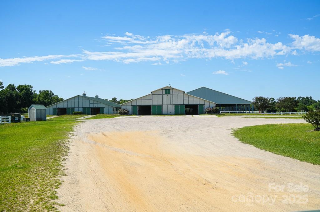 9167 Hasty Road Laurinburg NC 28352