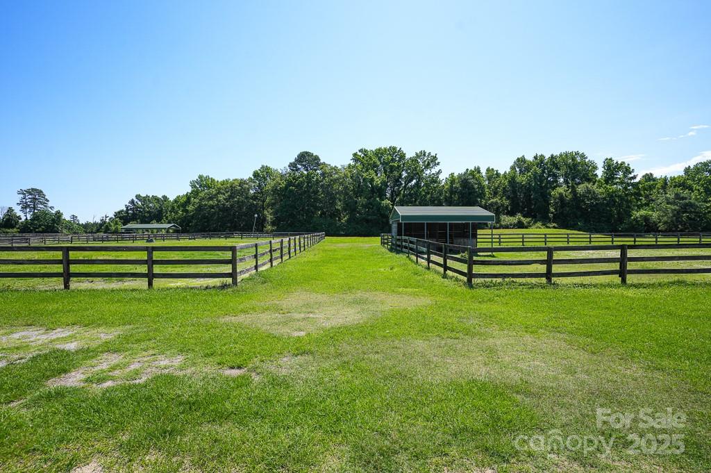 9167 Hasty Road Laurinburg NC 28352